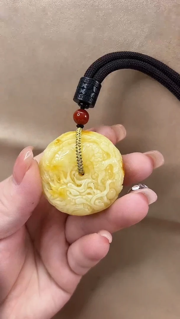 琥珀颈饰未镶嵌吊坠