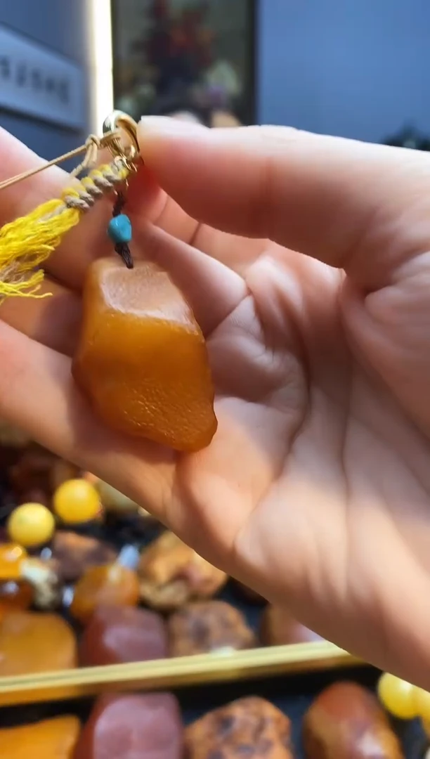 琥珀颈饰未镶嵌挂件