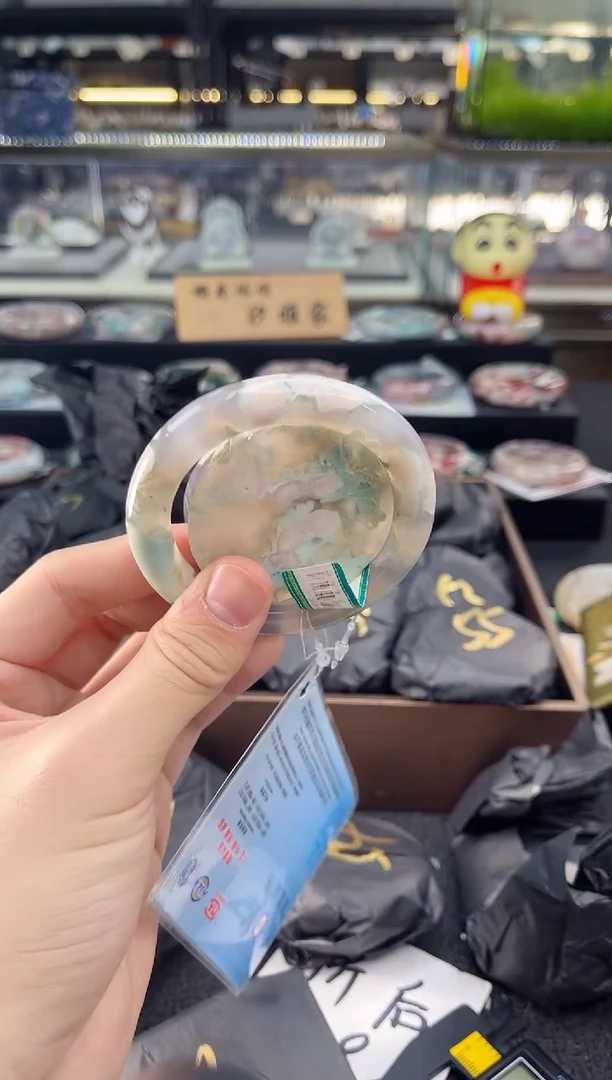 未镶嵌手镯石英质玉53--55圈口（赠品镯心）s9887