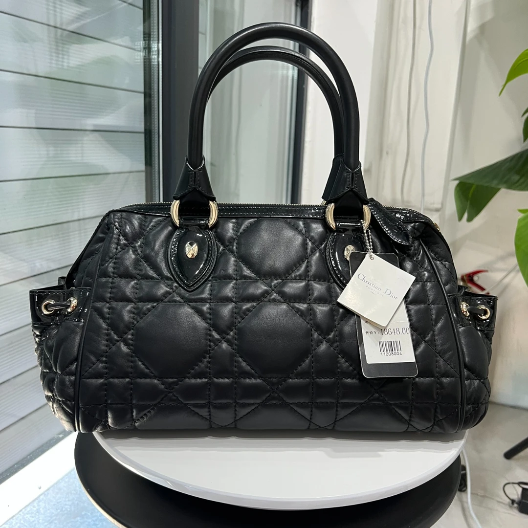 99新 DIOR/迪奥 【诗诗】戴妃Ladydior 黑色手提包/98新