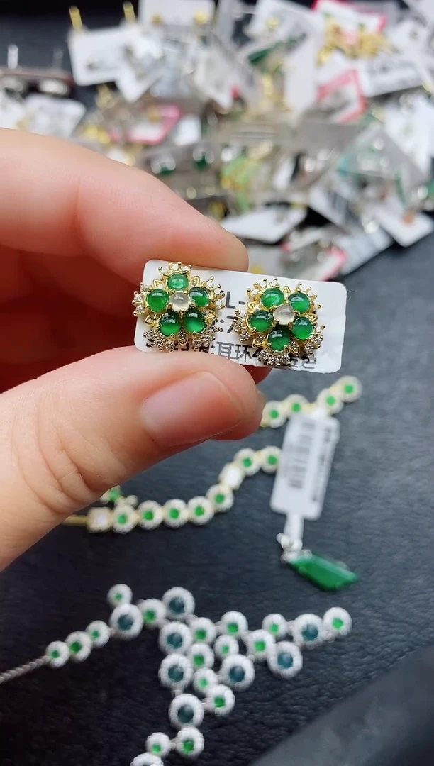 银S925镶嵌戒指翡翠1