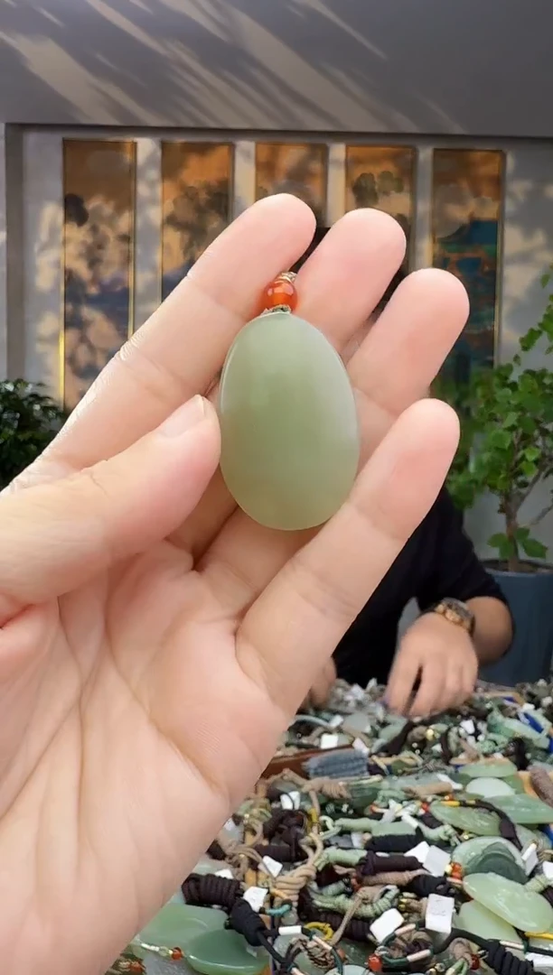 未镶嵌和田玉挂件拍一发一