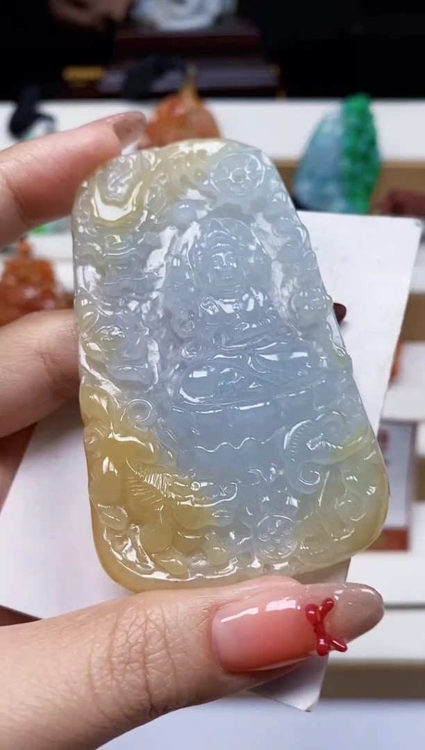 颈饰未镶嵌翡翠翡翠A货