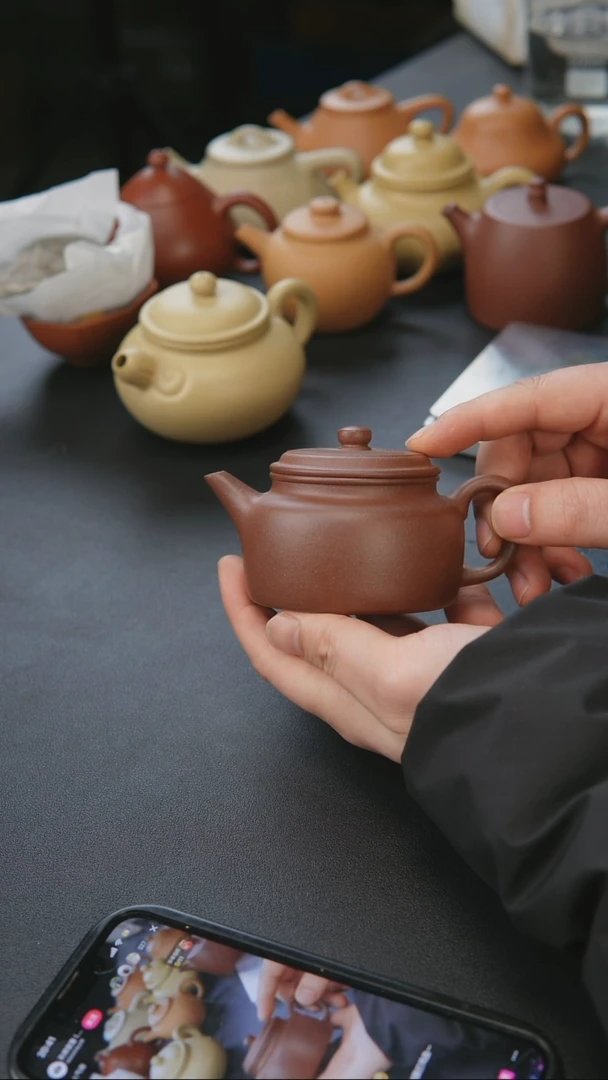 【闪购商品】紫砂茶壶台西老紫泥原矿无添加德中150cc左右