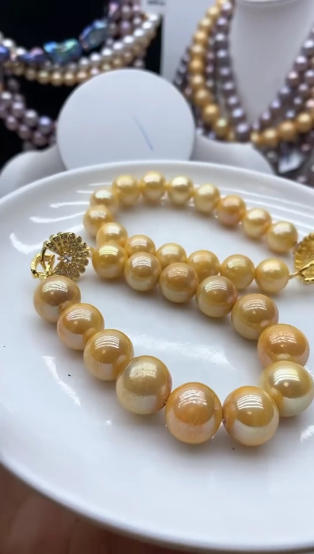 【闪购商品】淡水珍珠颈饰钛钢19