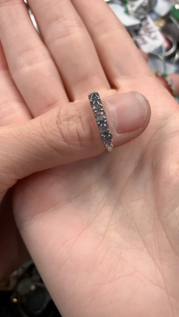 银S925镶嵌戒指翡翠米****)888    3