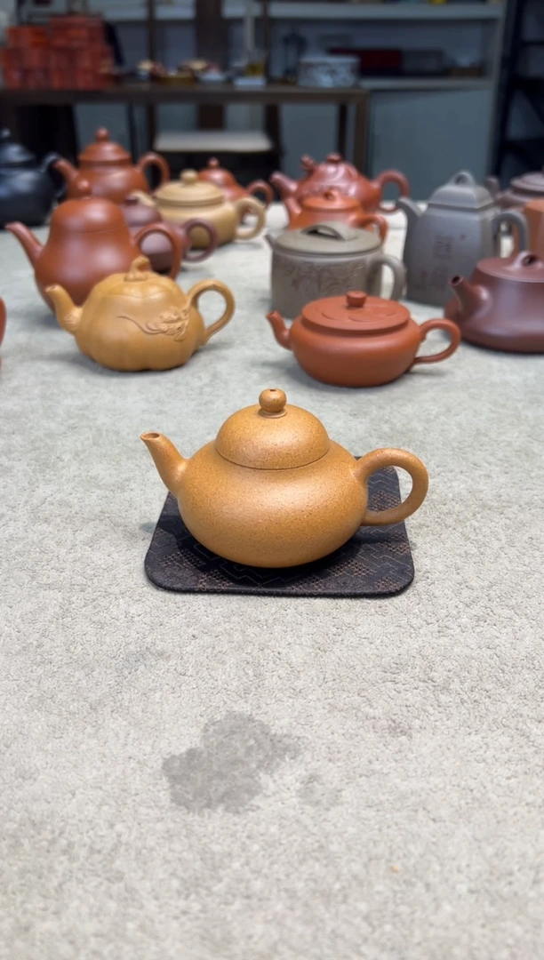 茶壶紫砂竞拍关注右下角参与。