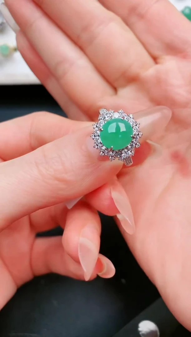 【闪购商品】翡翠戒指银S925镶嵌.....