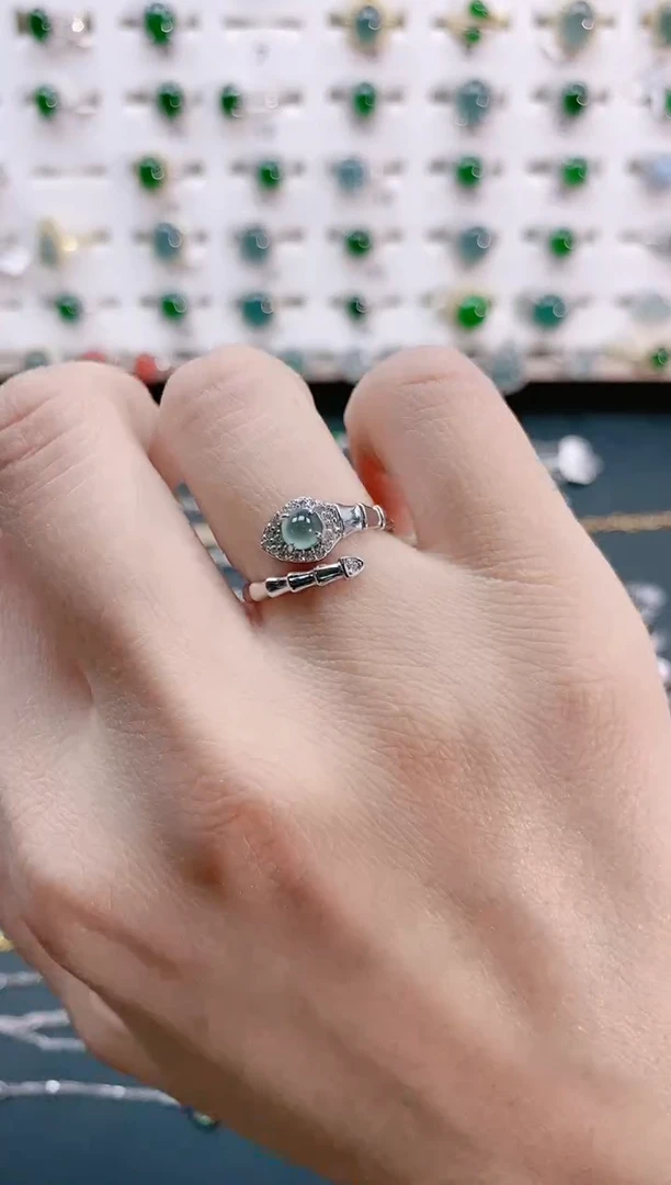 【闪购商品】翡翠戒指银S925镶嵌天然翡翠