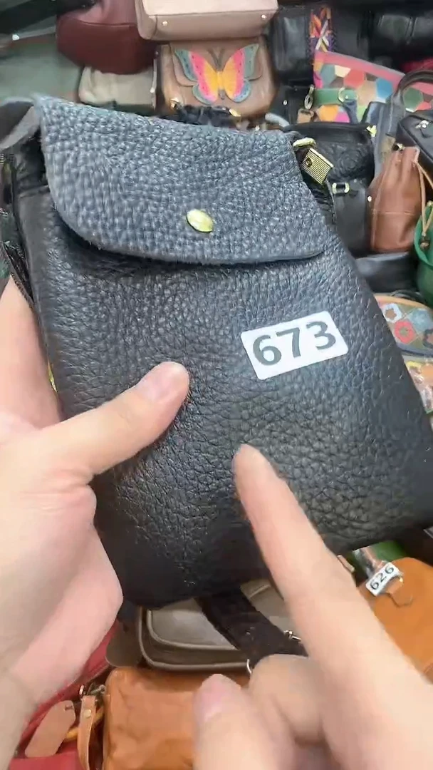 头层牛皮手机包673.