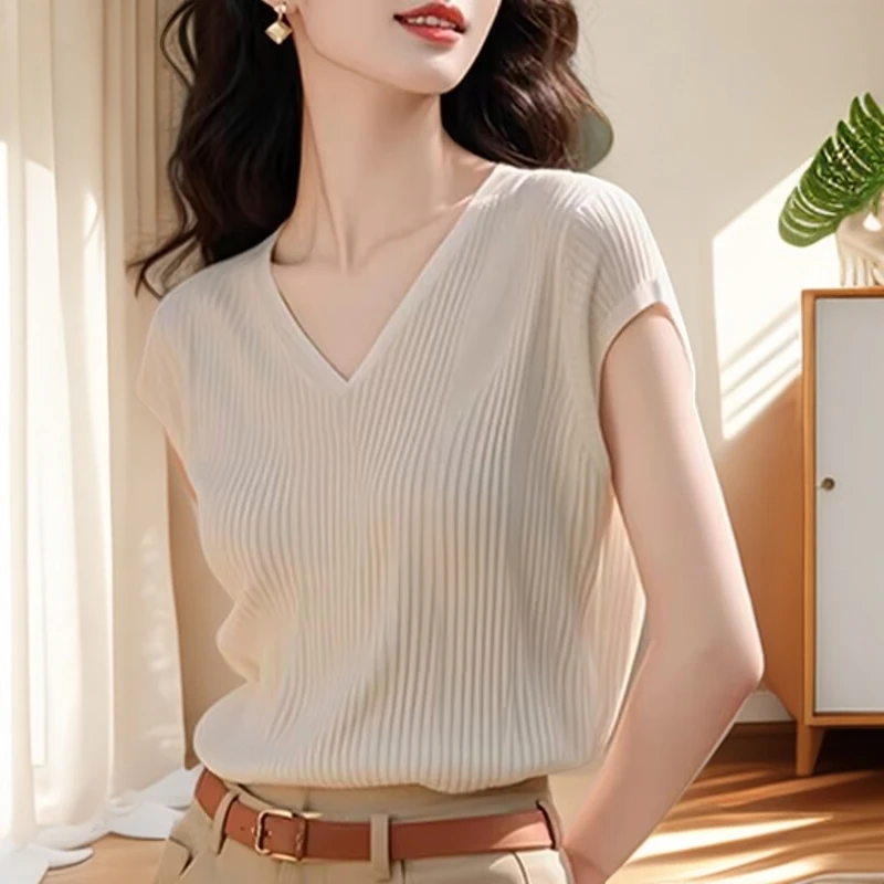 SM潮流法式气质轻熟风V领短袖针织女秋季新款独特减龄宽松上衣