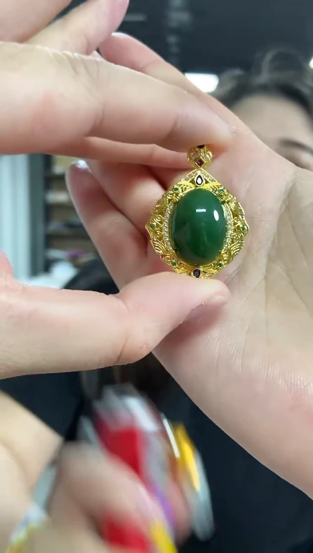 【闪购商品】和田玉吊坠未镶嵌多样性发其一颜色微差