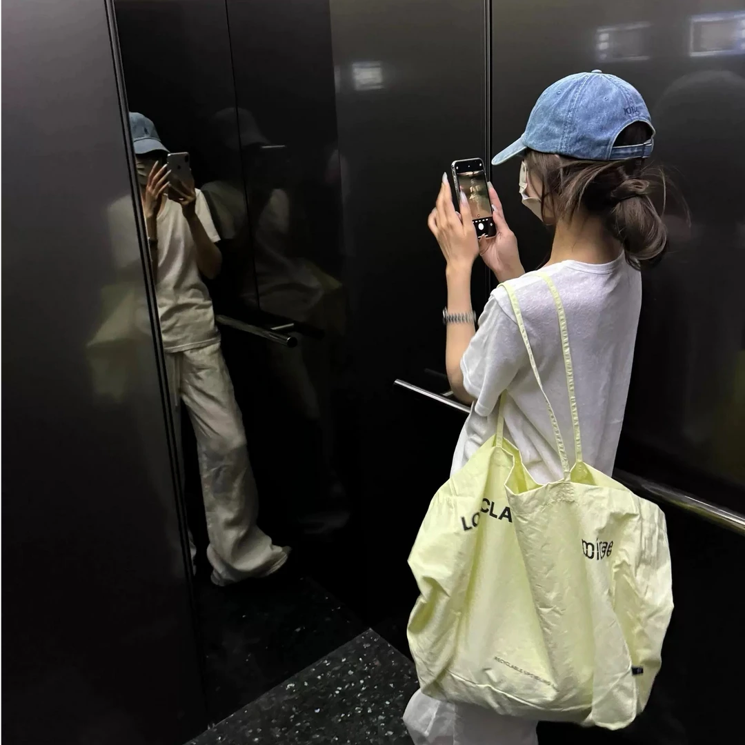 迪丽热巴同款黄色帆布包韩国小众包大容量通勤单肩包简约购物袋潮