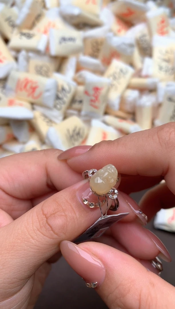 【闪购商品】翡翠戒指银S925镶嵌  —    