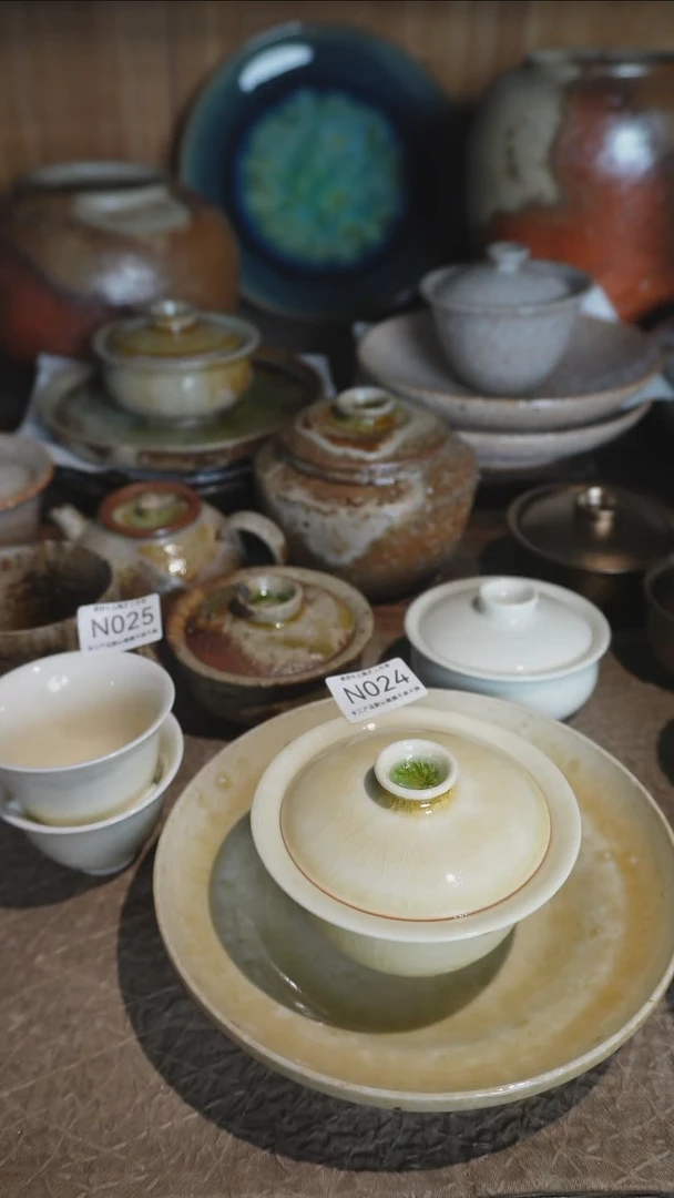 家*N024号三才N025号壶承微瑕拍品，一物一拍