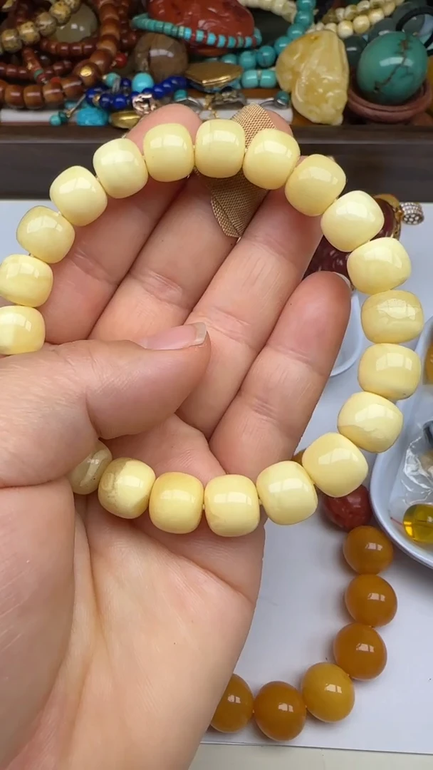 裸石琥珀未镶嵌尔特天天