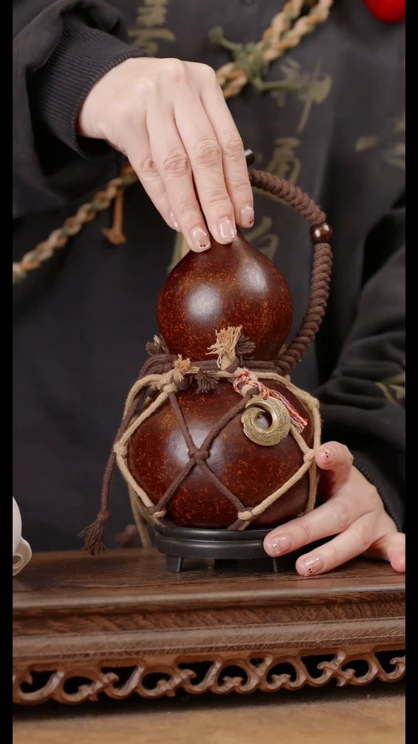 196号精品天然大漆酒葫芦一物一拍~