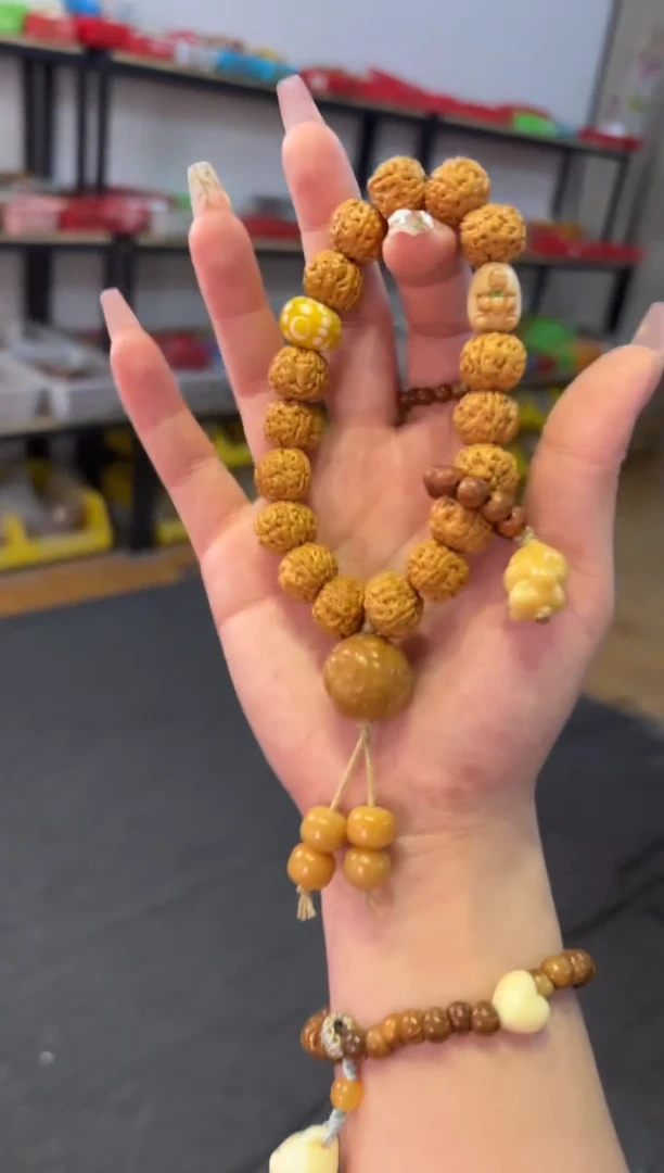 【闪购商品】菩提根/象牙果吊坠13mm金刚卡皮巴拉手持