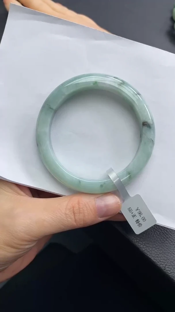 未镶嵌手镯翡翠//20255018    55正圈   有裂有瑕疵