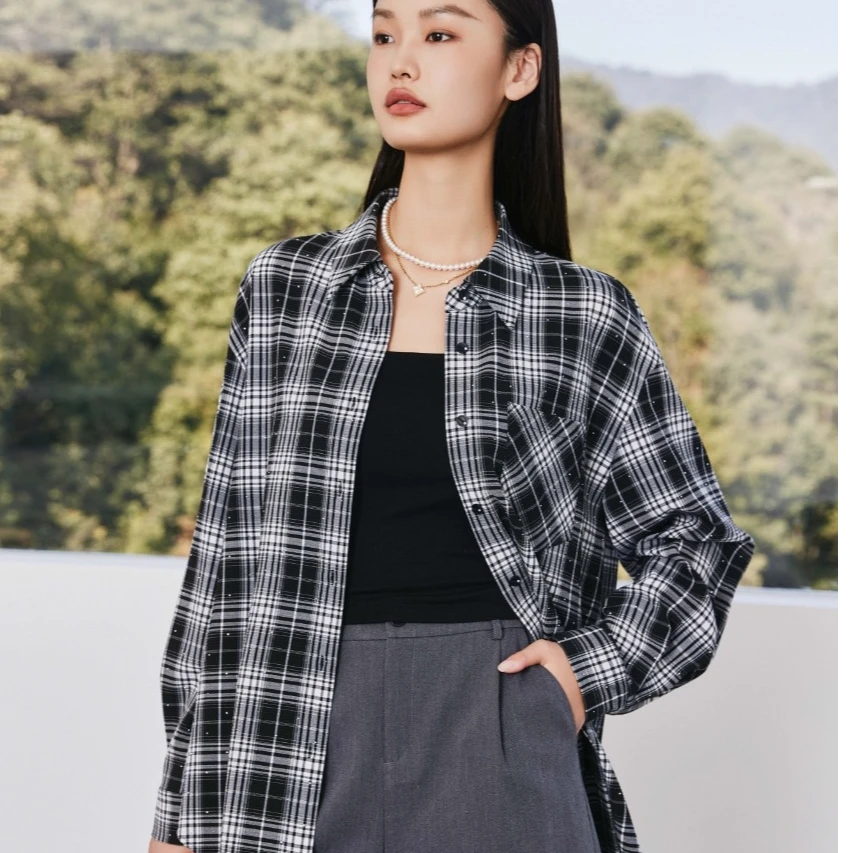 LIVELY.YAN俪妍舒适百搭格纹衬衫