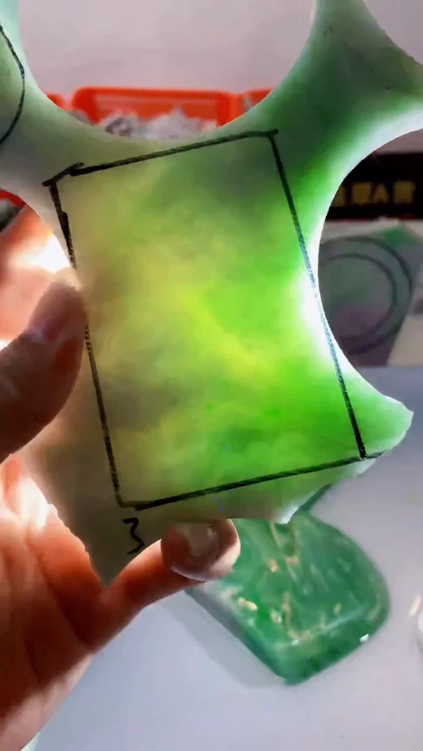 颈饰未镶嵌翡翠缅甸A货翡翠尚748