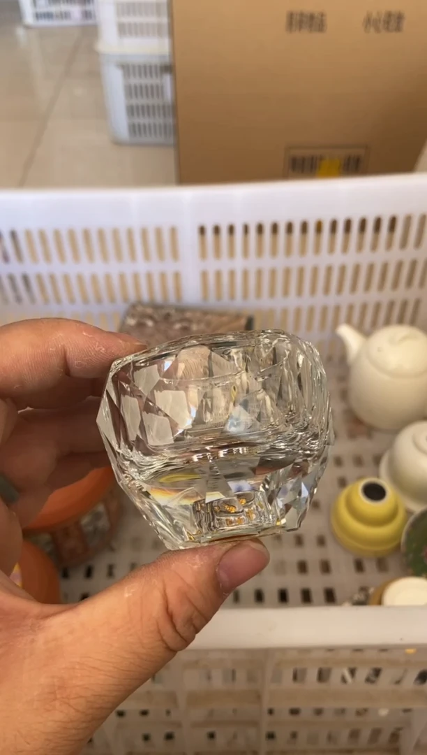 杯无运费险有瑕疵的摄影的产品有使用过的痕迹有点脏介意勿拍