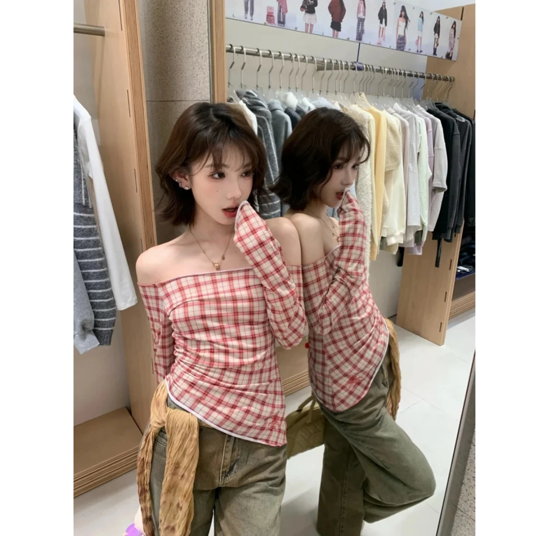 Not defined纯欲风辣妹一字肩红色格纹长袖T恤女春季修身别致上衣