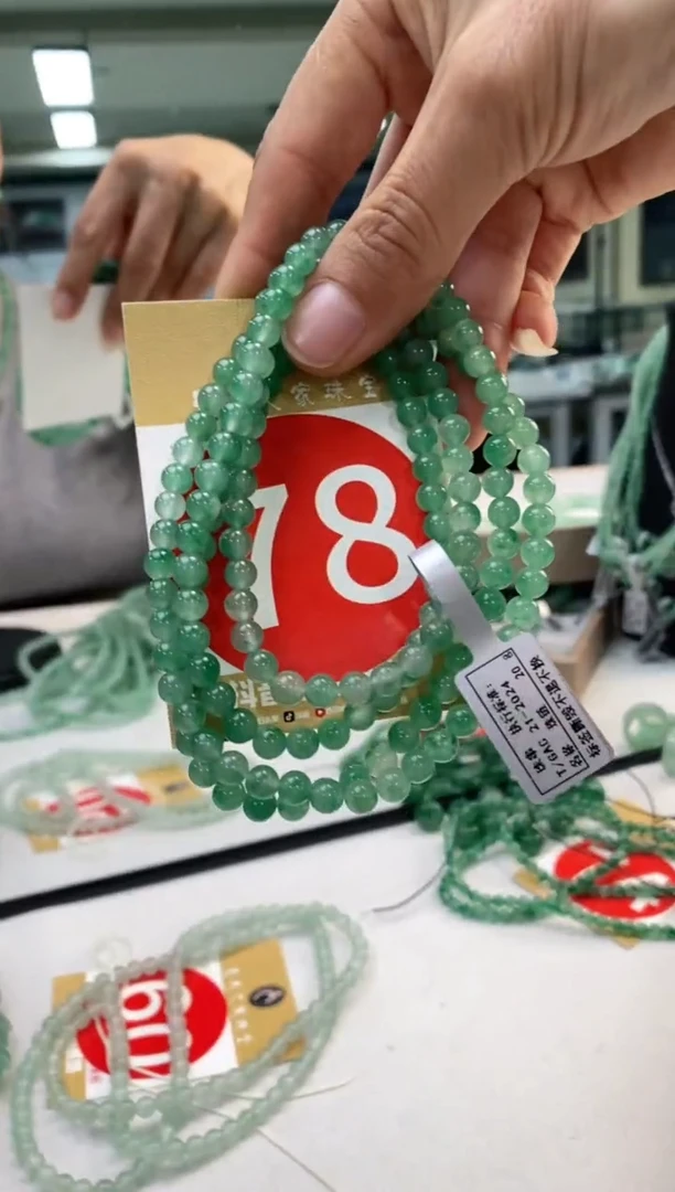 颈饰未镶嵌石英质玉项链+78