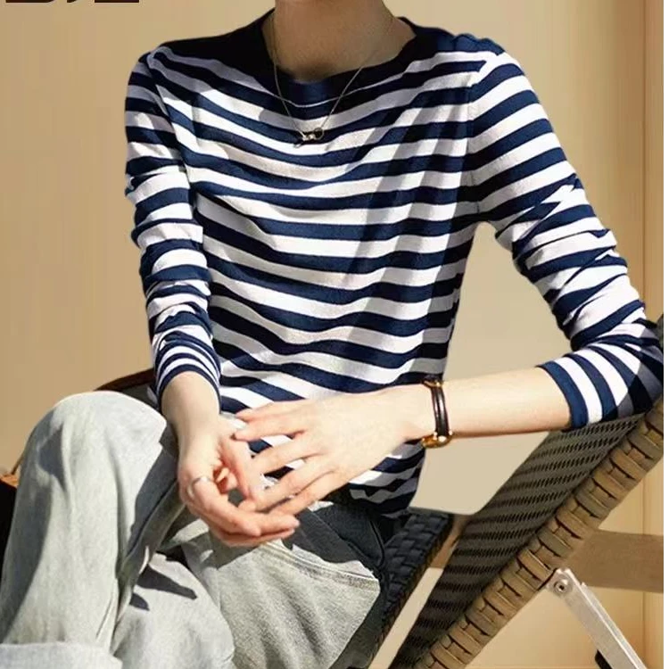 清仓----撞色条纹圆领长袖针织衫女秋冬内搭打底衫8030