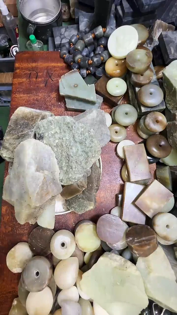 未镶嵌和田玉珠宝半成品z****?1