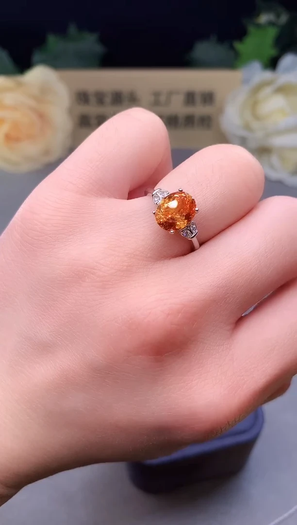 银S925镶嵌戒指石榴石（芬达石）0000