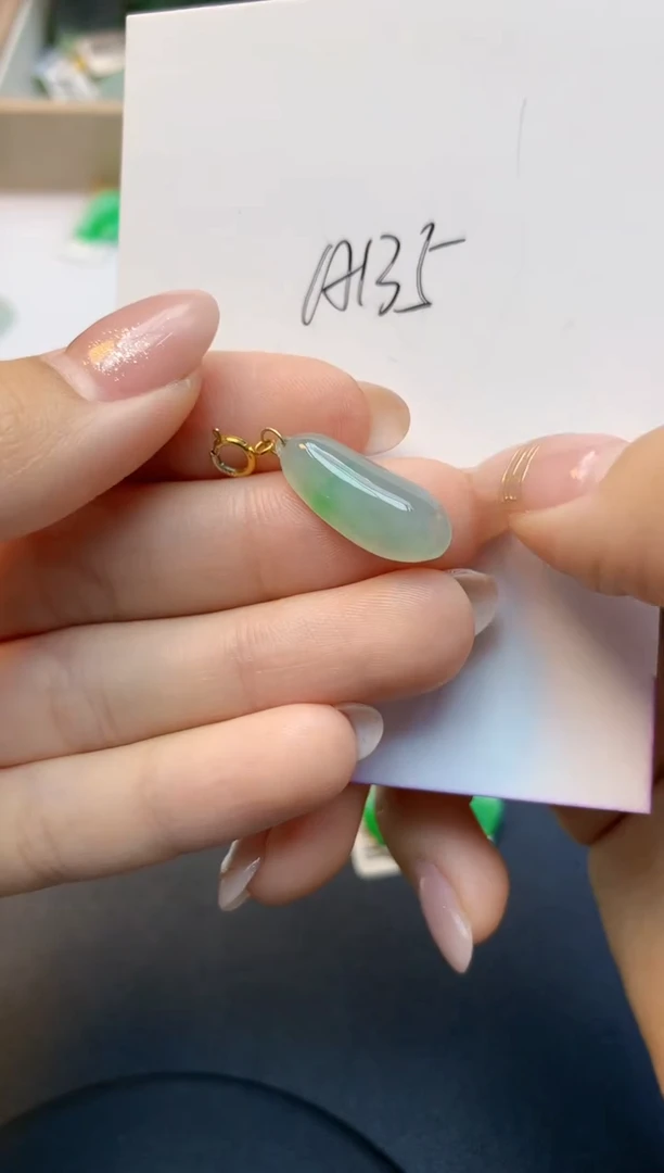 颈饰未镶嵌翡翠天然A货缅甸翡翠百元以上9元证书费自理