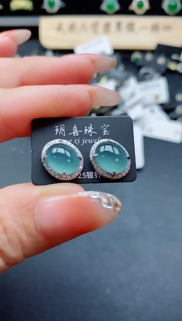 银S925镶嵌翡翠耳饰850