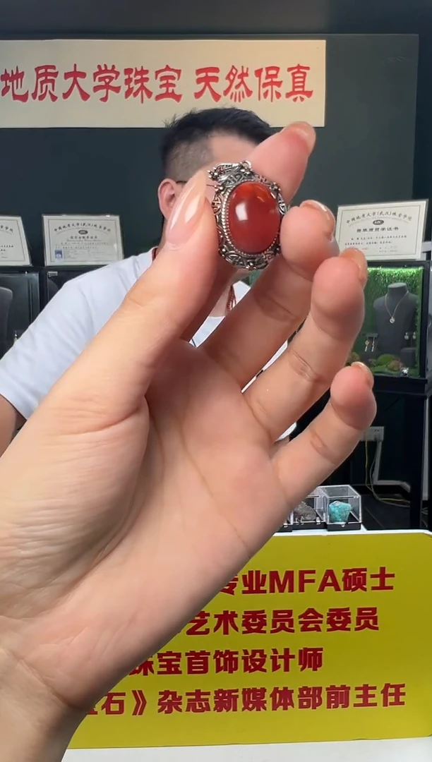 南红玛瑙银S925镶嵌吊坠(不含链)南红玛瑙大蛋面吊坠S925银