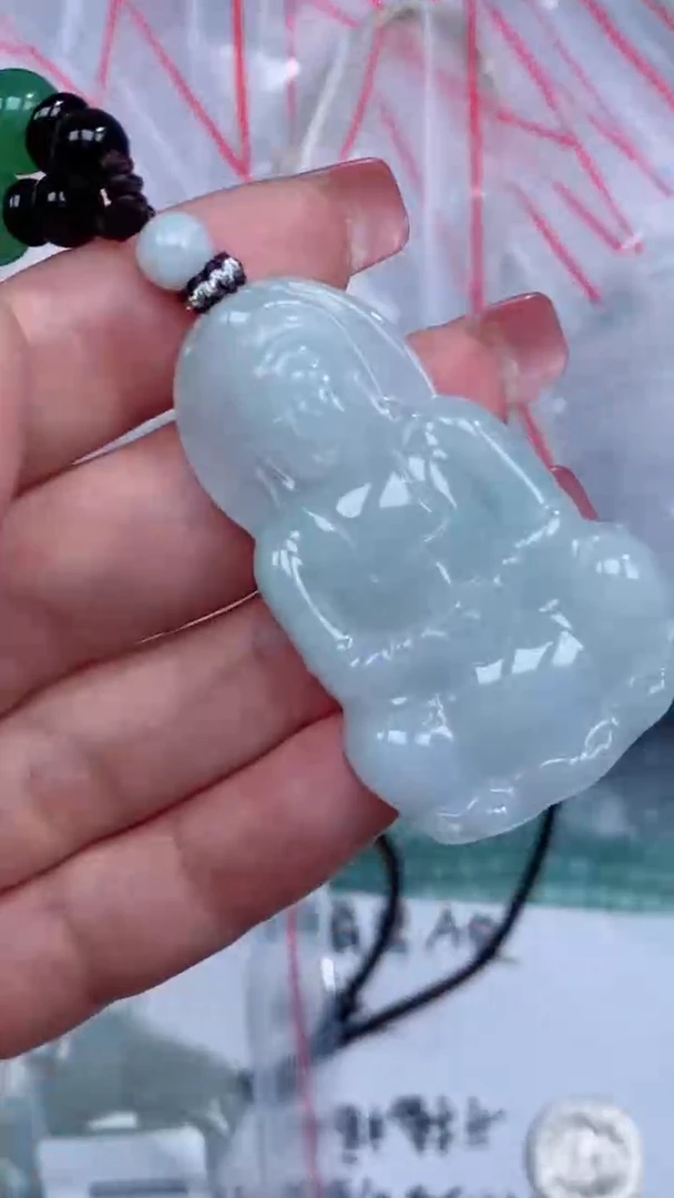 翡翠未镶嵌颈饰吊坠