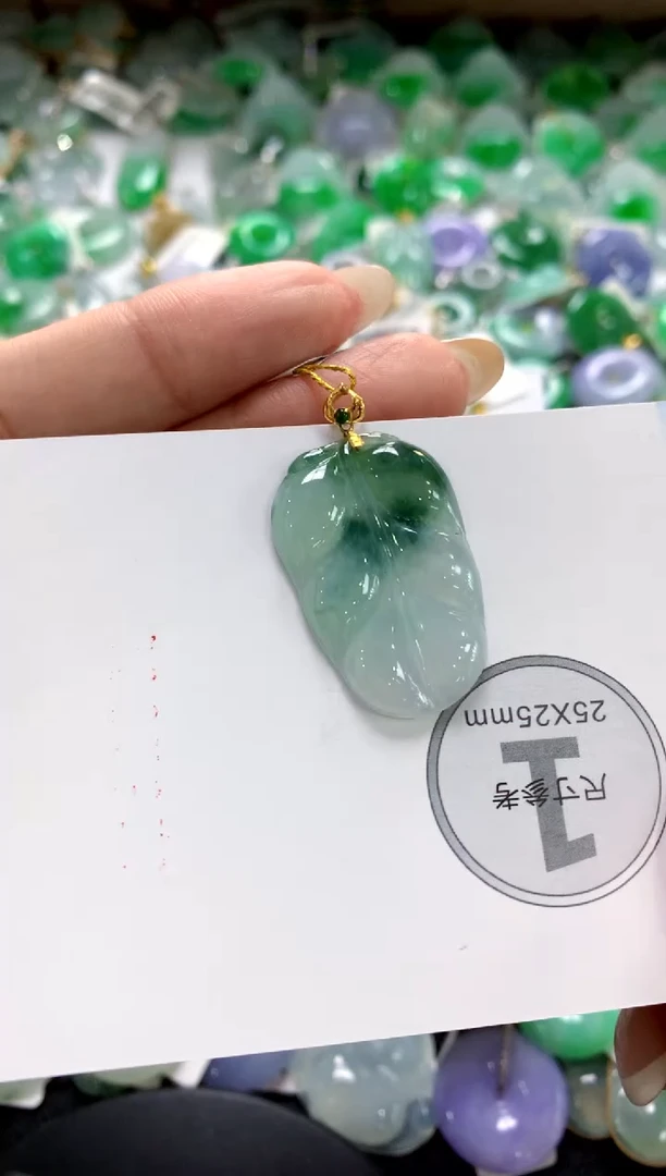 【闪购商品】翡翠18K金镶嵌颈饰1111111111111111