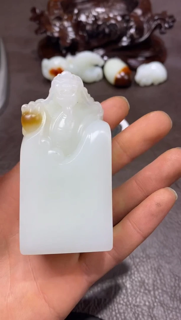 未镶嵌和田玉摆件和田玉