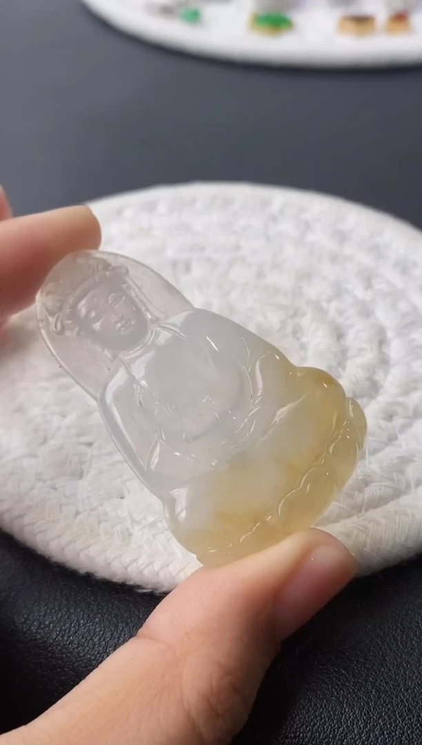 未镶嵌定制翡翠观音