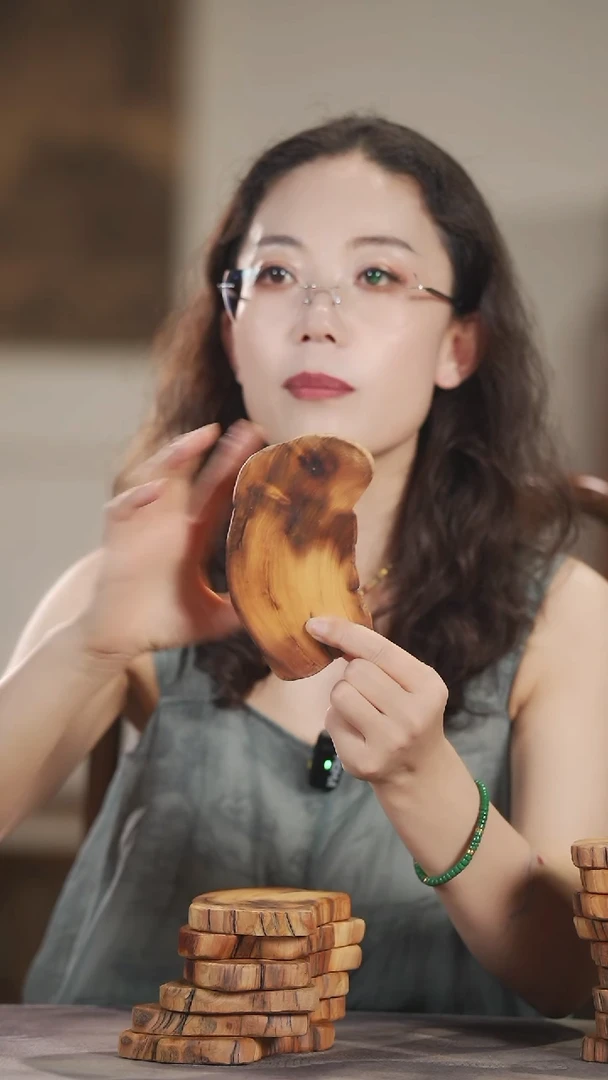 柏木（崖柏）128陈化料香料级香片