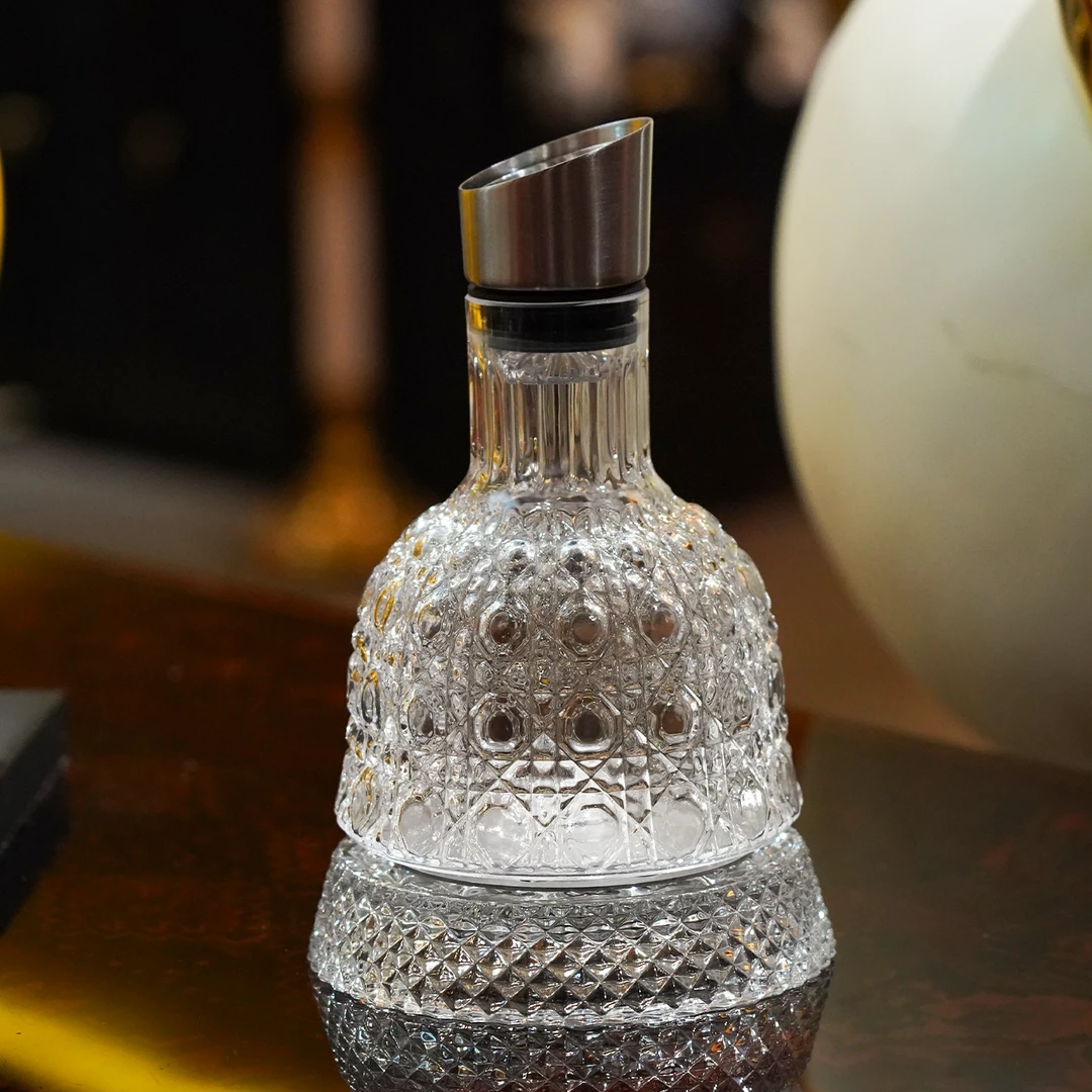 【本尼家】AP526旋转不倒翁醒酒器高档红酒分装器吧台桌面摆件