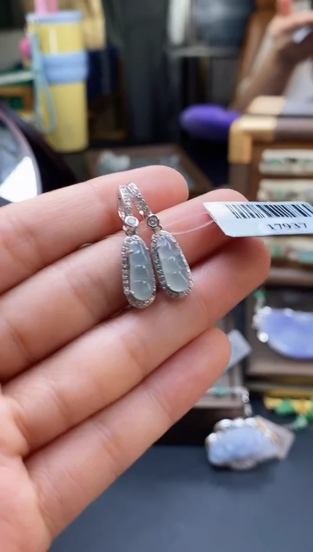 颈饰银S925镶嵌翡翠多样性发一17937