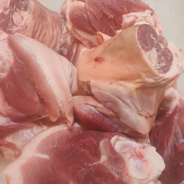 【鲜猪后肘子】鲜猪后肘子 整个发货 顺丰急冻锁鲜包邮