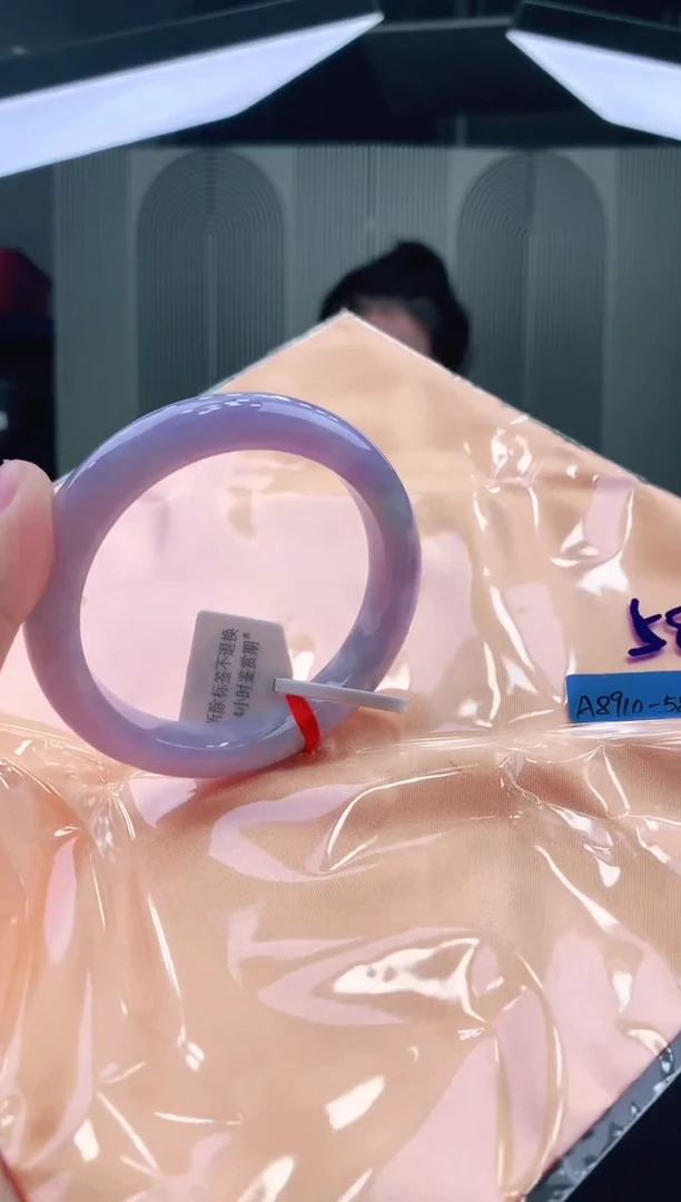 未镶嵌手镯翡翠58+