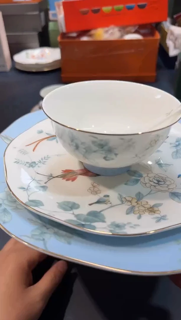 【闪购商品】碗HT196全场正品，京东包邮