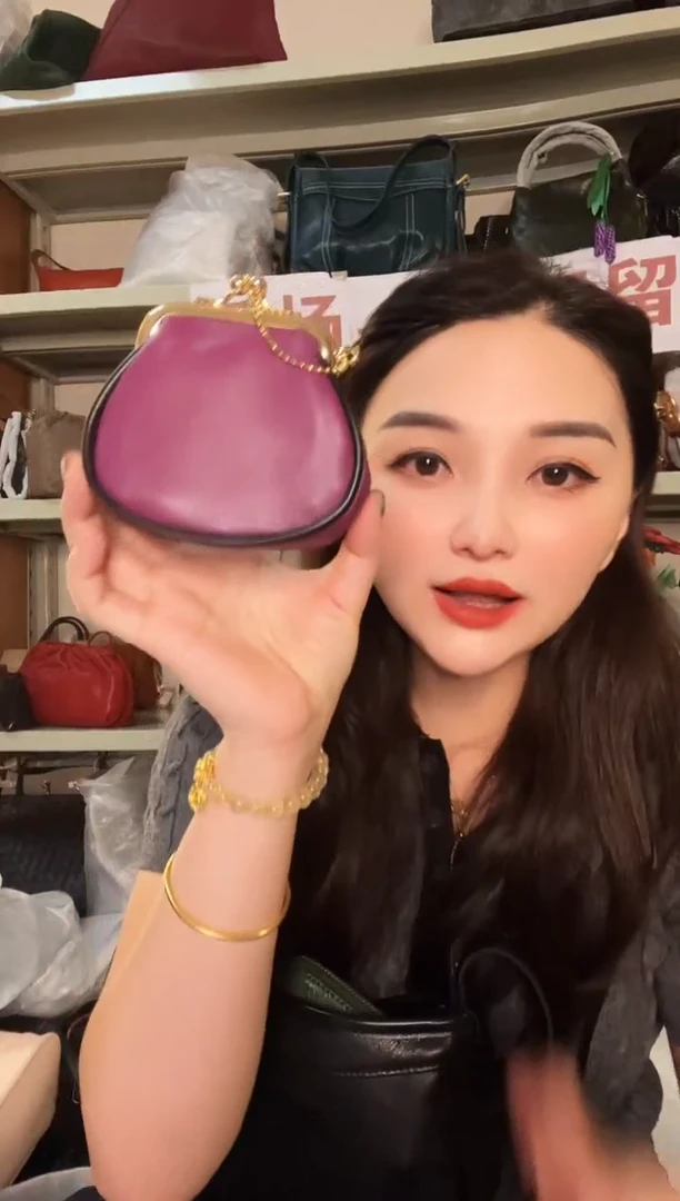 小牛皮（革）高端订制时尚百搭女士 小配件 挂件