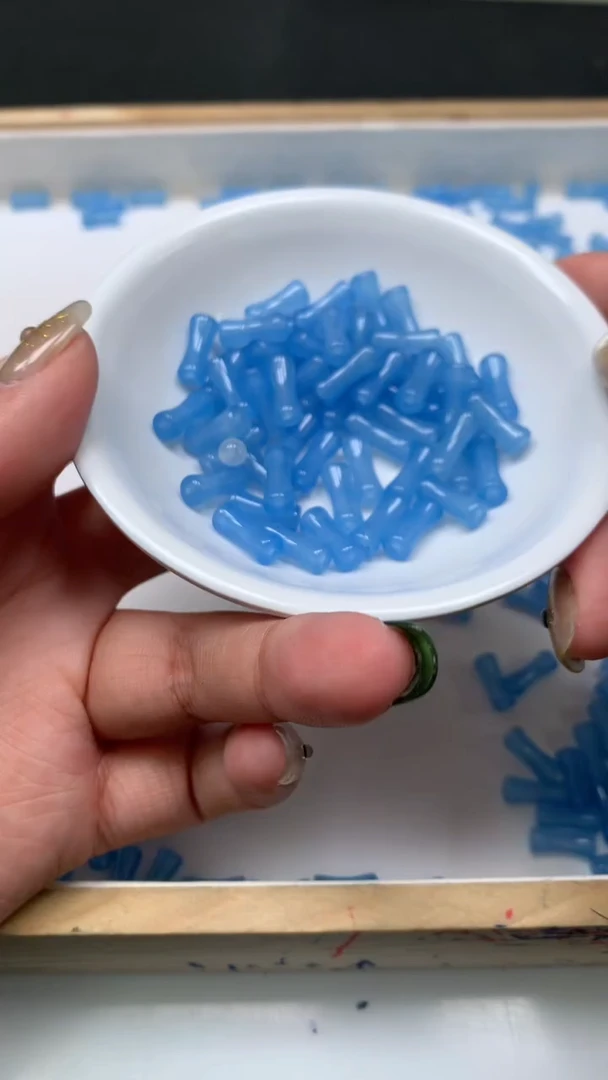 未镶嵌散珠玛瑙/玉髓A1834 海蓝 竹节5*12mm10颗8元