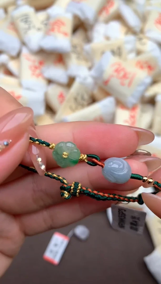 【闪购商品】翡翠手绳未镶嵌— 6