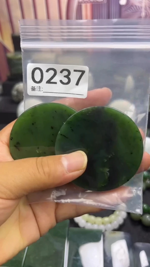 和田玉未镶嵌珠宝半成品镯芯