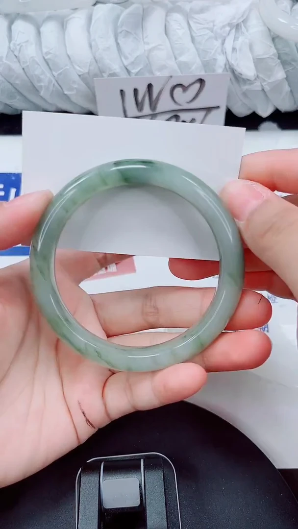 未镶嵌手镯石英质玉173-60/61