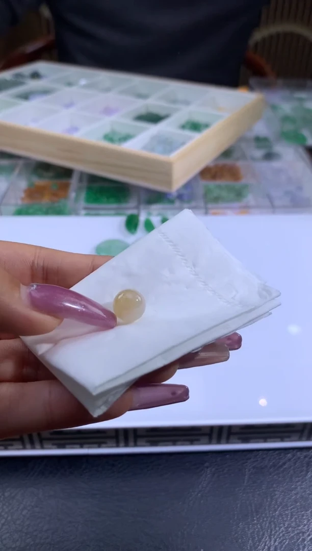 裸石翡翠千*翡翠